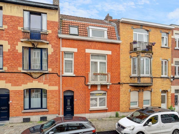 4-Bedroom Home in a Sought-After Area