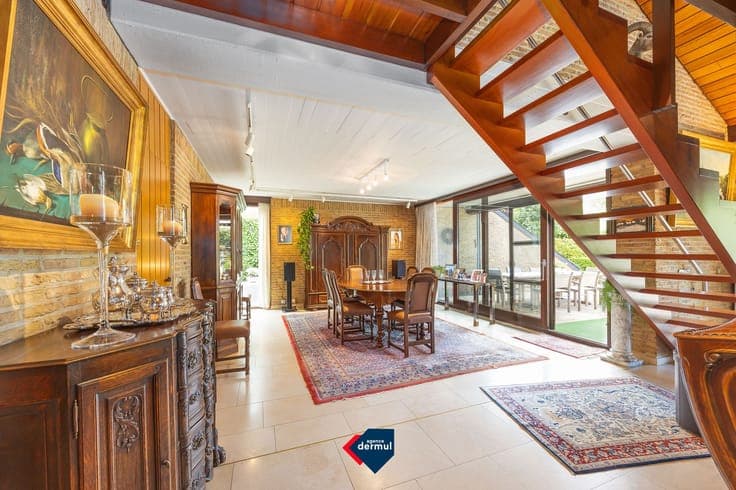 BEAUTIFUL CHARMING VILLA