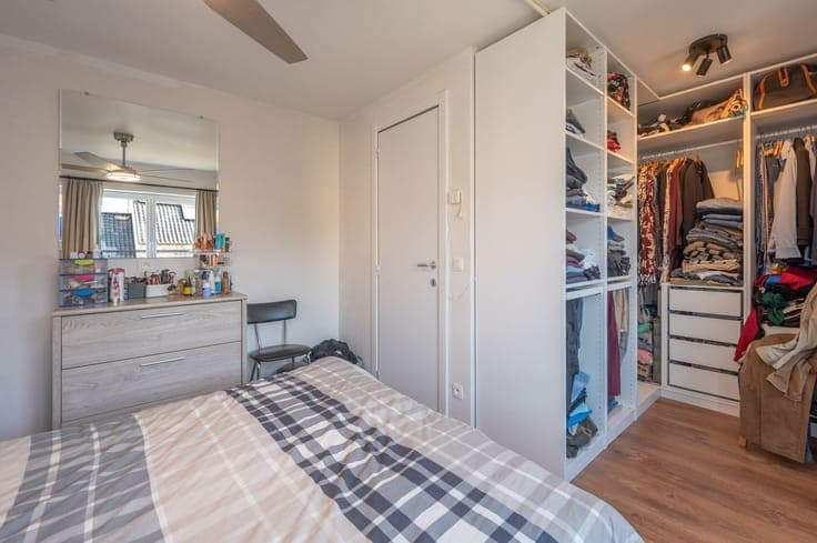 Energiezuinige halfopen bebouwing met 4 slaapkamers en pr...