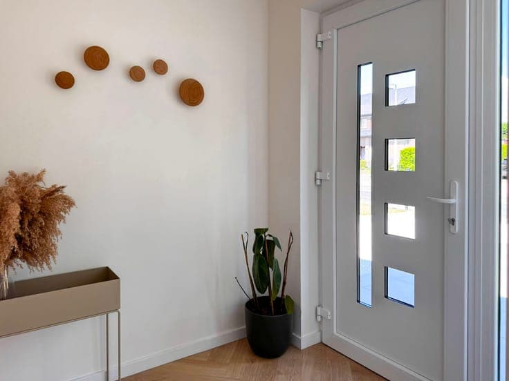 Exclusively renovated detached house in a quiet neighborhood