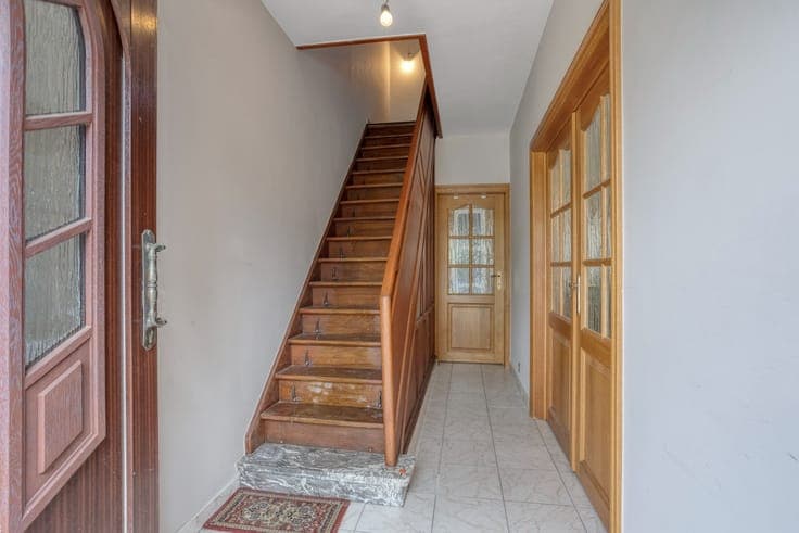 SOLIDE ENERGIEZUINIGE BURGERWONING MET 4 SLAAPKAMERS EN TUIN
