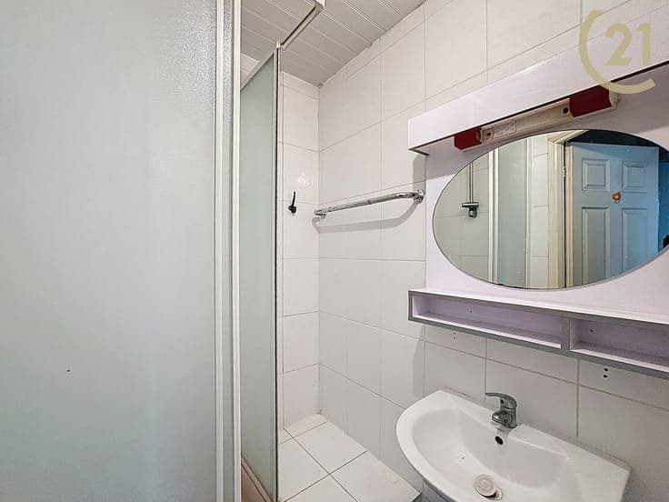 Commercial house to renovate – Heart of Brussels!
