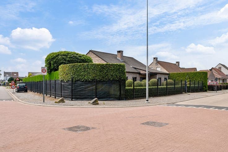 Landhuis met zwembad en 2 tot 4 slaapkamers