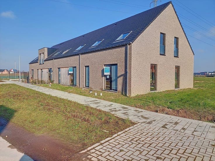 Moderne nieuwbouwwoning in kindvriendelijke omgeving