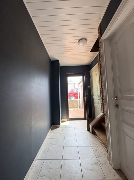 House in Montigny-le-Tilleul