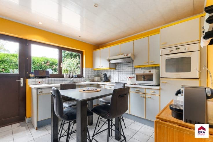 House in Sint-Pieters-Leeuw