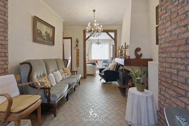 Family home with garden in a prime location in Comines