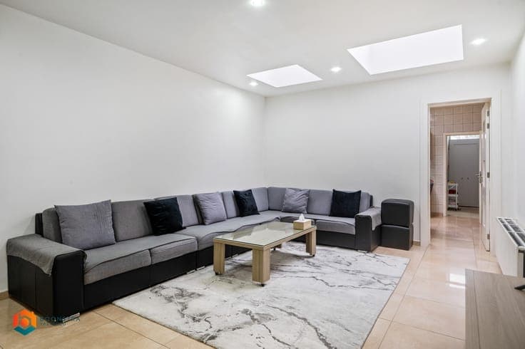 Instapklare woning met 4 slpkrs te Mechelen