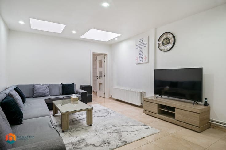Instapklare woning met 4 slpkrs te Mechelen