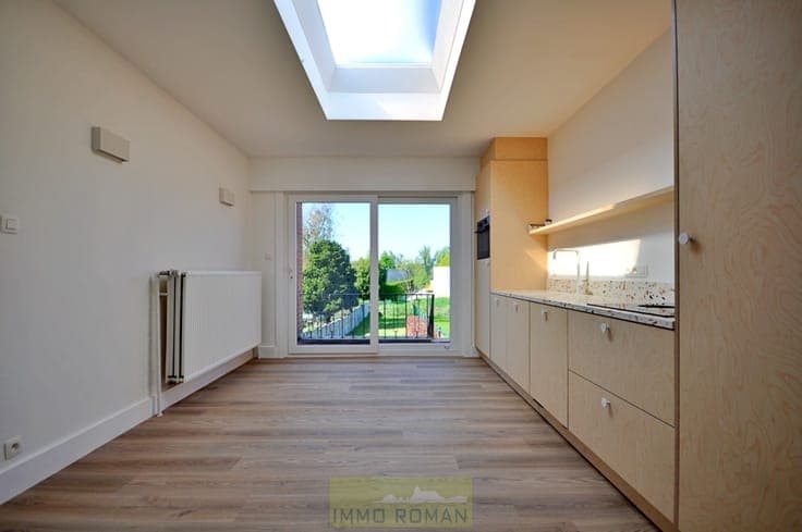 Gerenoveerde woning met uitweg te Kluisbergen!