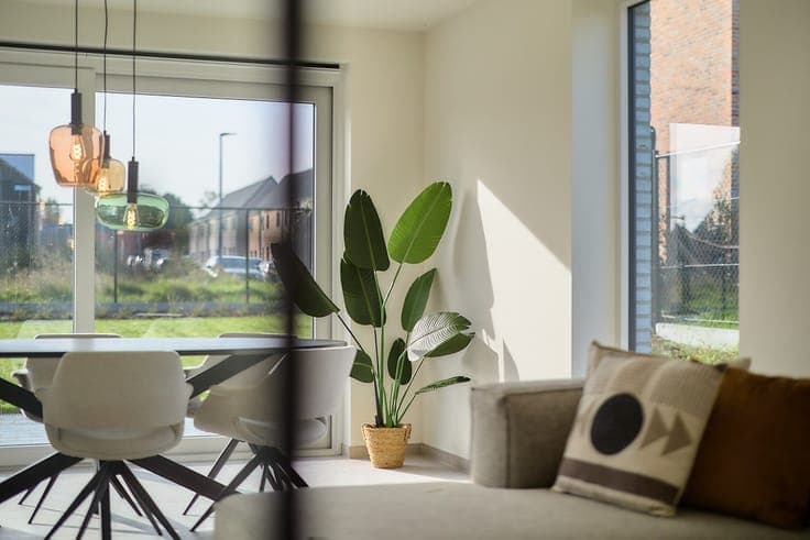 Energy-efficient new-build homes in a quiet location in O...