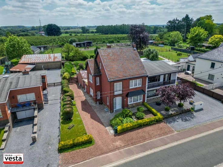 Spacious family home with garden in Sint-Truiden