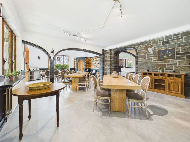 Ready to run your own holiday property in the heartArdennes?