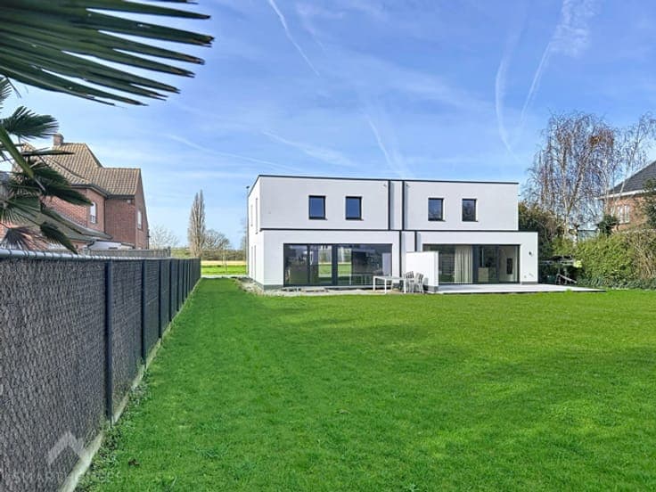 House in Wielsbeke