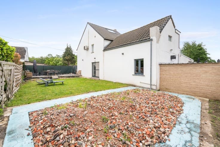 For sale in Londerzeel: 5-bedroom house