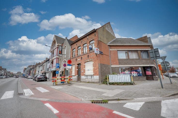 Goed gelegen woning met 5 slaapkamers en stadstuin op wan...
