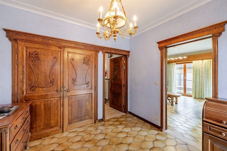 Charmante villa met zwembad op een mooi perceel van 942 m²
