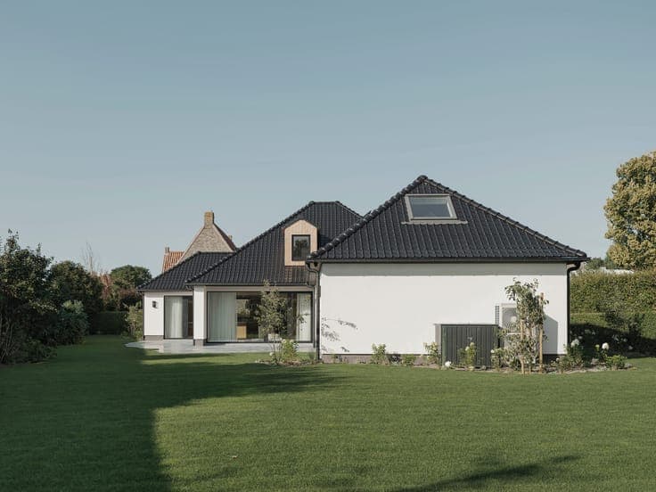 Exclusive villa with 5 bedrooms for sale in Knokke-Heist