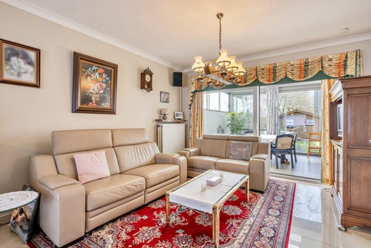 A spacious, quiet and light-filled home
