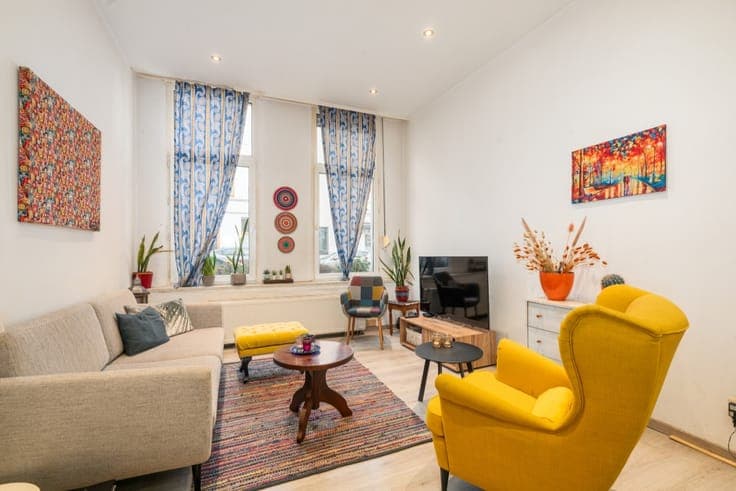 Spacious townhouse in Antwerp centre