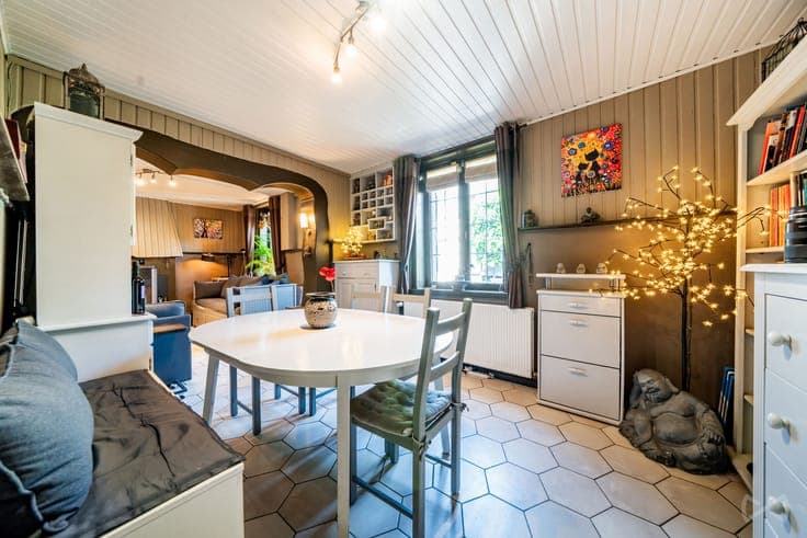 Lovely 2 bedroom house in a pedestrian street in Ophain