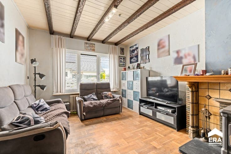Semi-detached family home in Herent