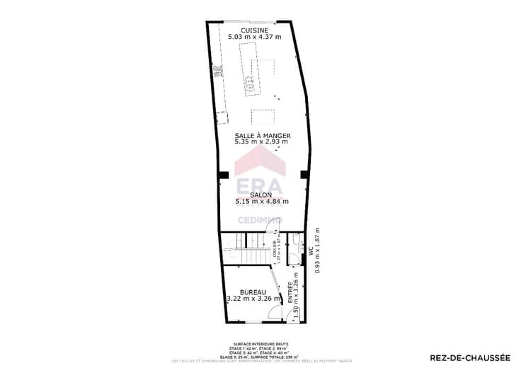 SPACIOUS, FULLY RENOVATED 3-BEDROOM HOUSE WITH GARAGE
