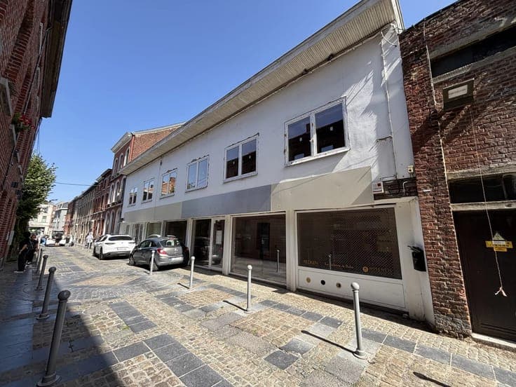 Sale - Housing estate Binche - 184,000 €