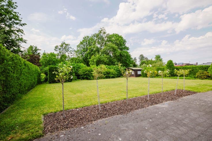 Home with a garden in a exclusive neighborhood in Merelbeke
