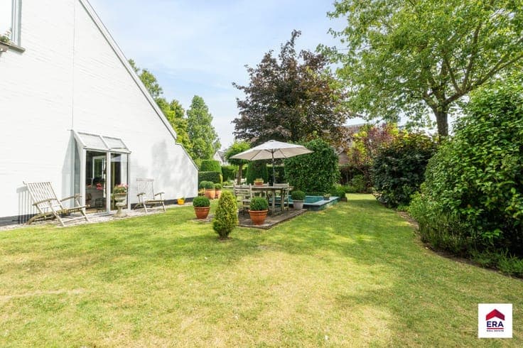 Villa with 4 bedrooms in Wemmel