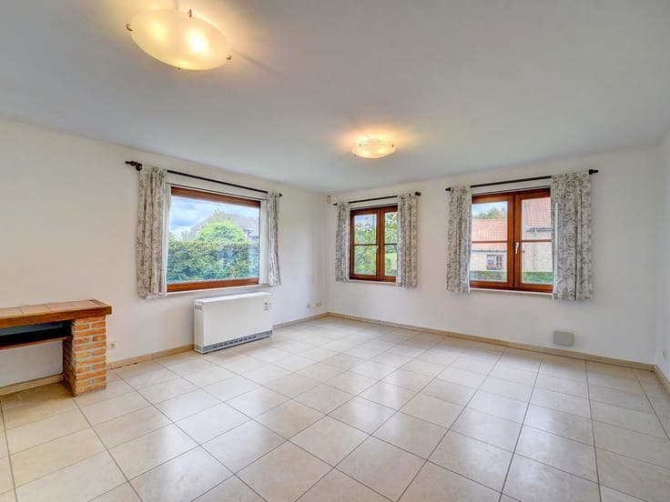Spacious detached house with large garden in Tervuren