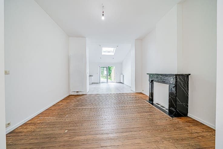 Renovated 4-bed house with terrace & garden – Arlon