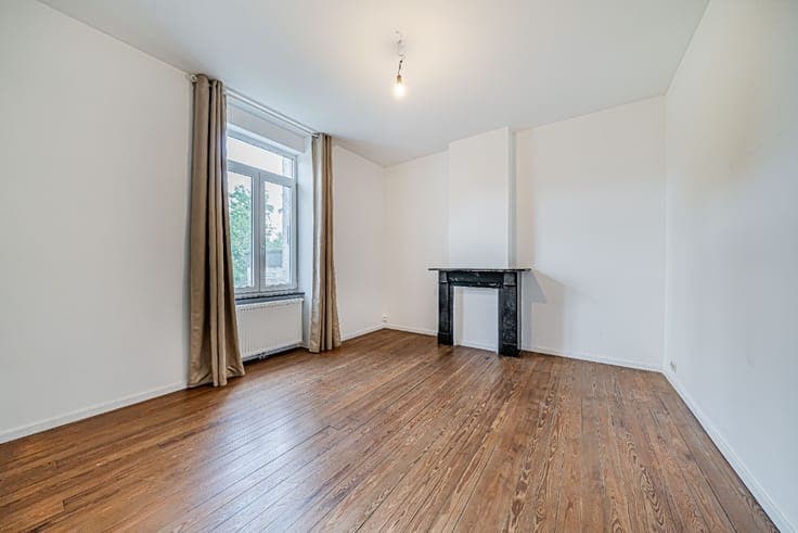 Renovated 4-bed house with terrace & garden – Arlon