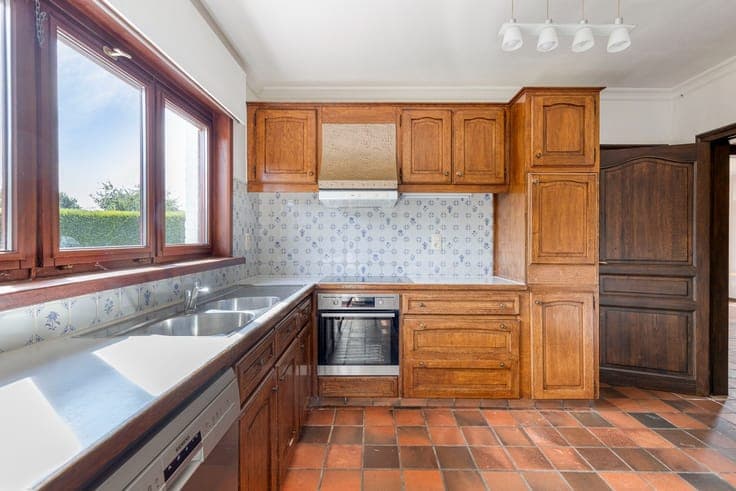 Landelijke vrijstaande woning met 4 slaapkamers, grote br...