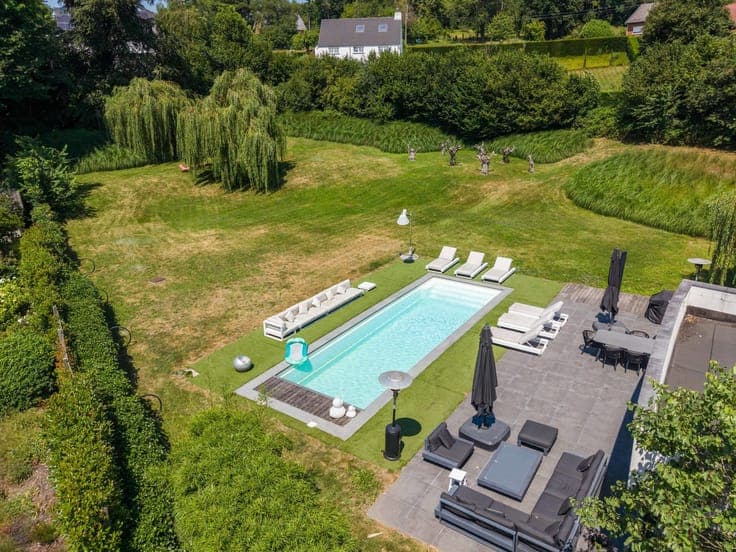 Superbe villa dans clos résidentiel proche des grands axes