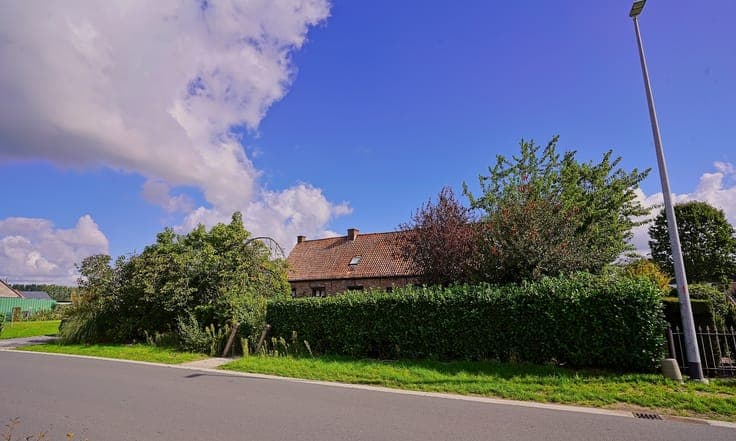Authentieke hoevewoning met stalling en een prachtig uitz...