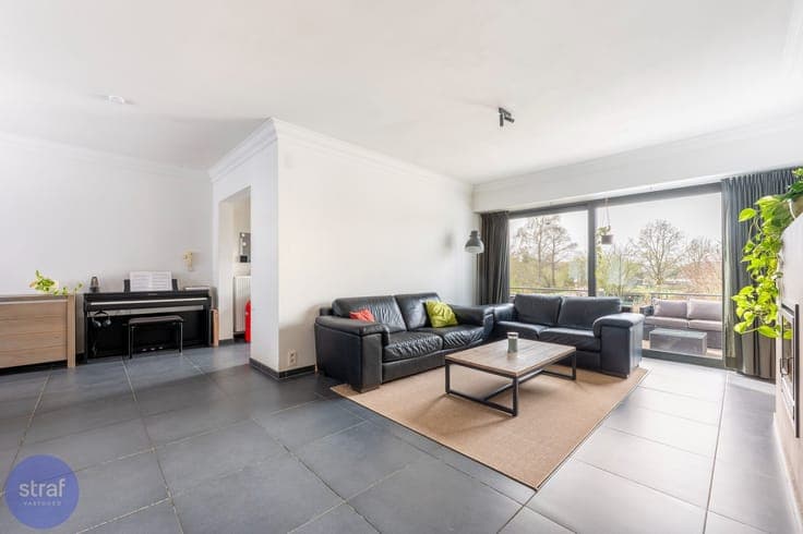 Veelzijdige woning met grote tuin en praktijkmogelijkheid...