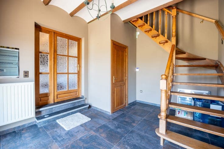 Renovated Former Farmhouse 3 Bedrooms in Estinnes-au-Val