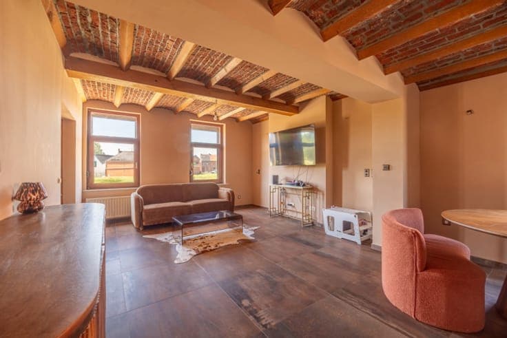 Renovated Former Farmhouse 3 Bedrooms in Estinnes-au-Val