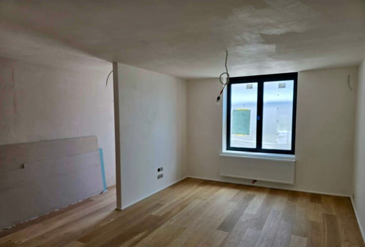 Bierges - Three-sided house full renovated