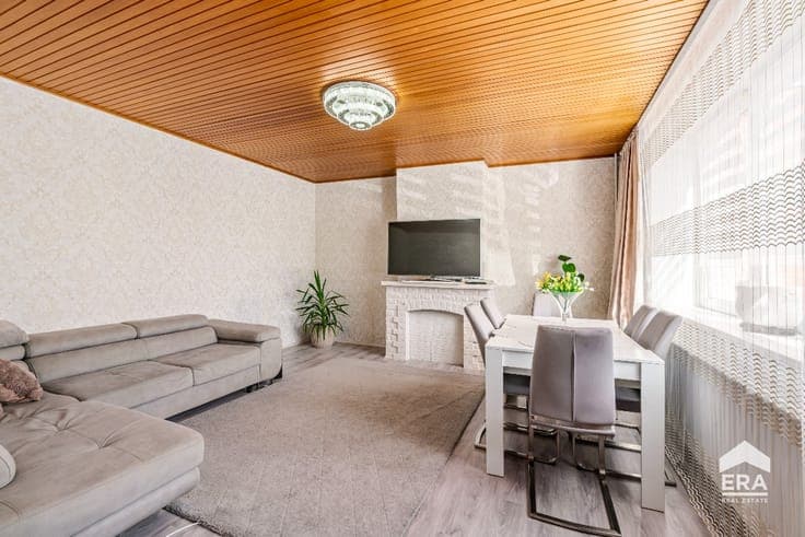 Detached house situated on a plot of 76A70 in Pepingen