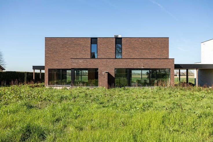 Stijlvolle & lichtrijke woning met schitterend zicht