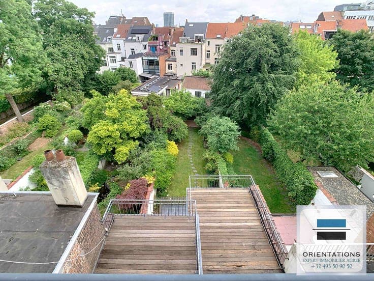 INFO and VISITS 7/7: Splendid house with lift and back house