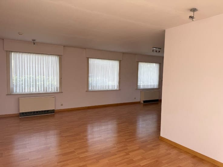 Ruime villa op een landelijke perceel met een oppervlakte...