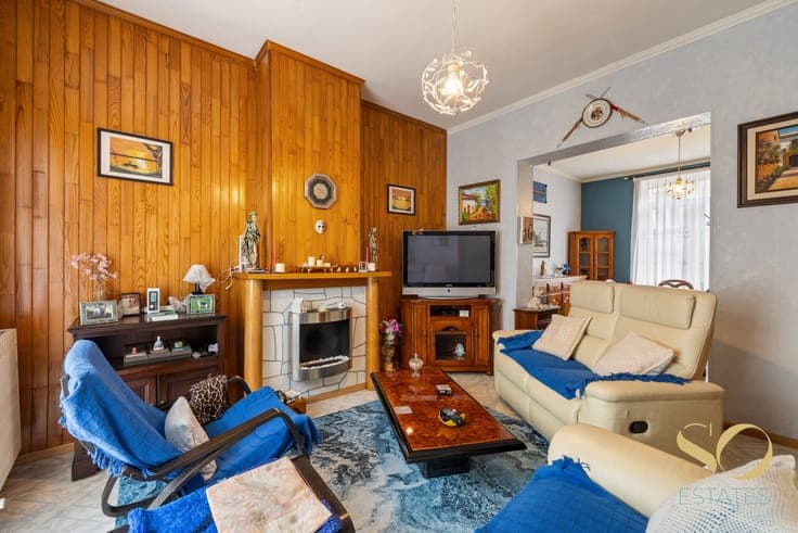 Beautiful Garden - Convertible attic - Well-maintained house