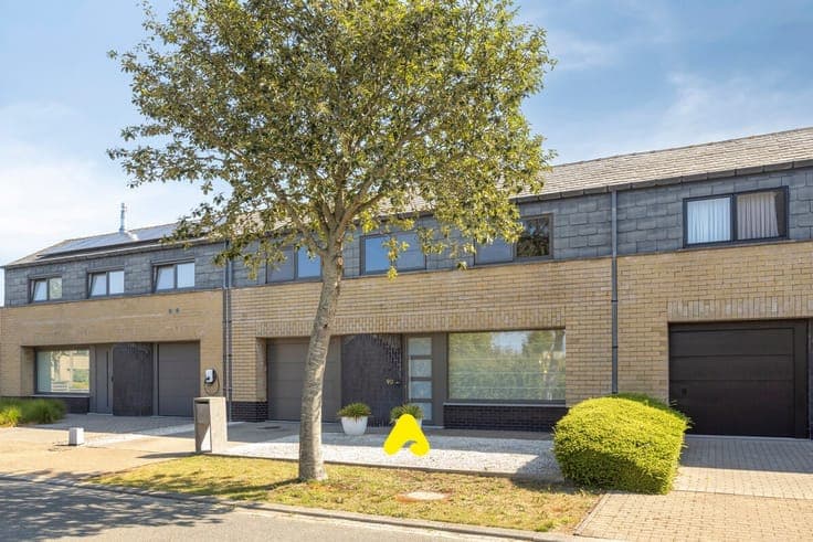 Instapklare gezinswoning op toplocatie tussen Nieuwpoort ...