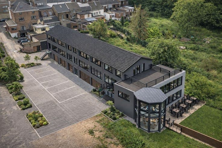 IMMEUBLE DE RAPPORT MIXTE – 6 APPARTEMENTS + RESTAURANT