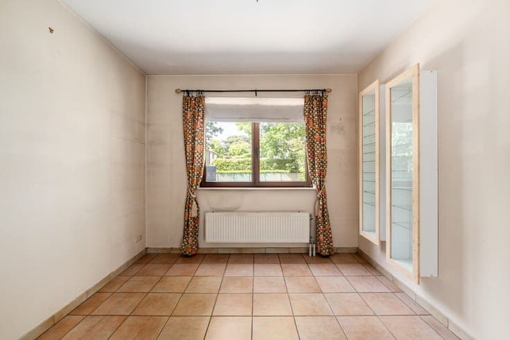 For sale in Meise: 4-bedroom semi-detached house