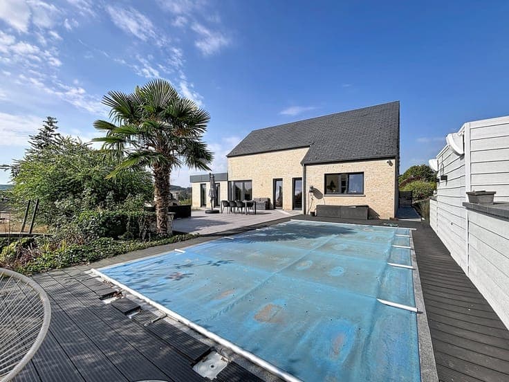 Villa avec piscine