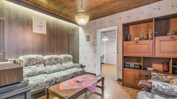 Te renoveren woning (H.O.B.) met 3 slpkrs te Genk